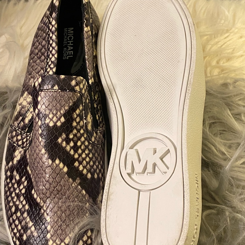 Michael Kors Women's Keaton Sneakers Embossed pyth - Picture 4 of 4